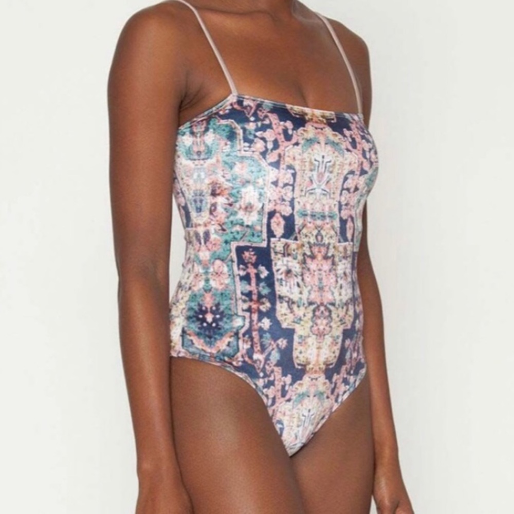 Rare Seea Ayla Surfsuit Swimsuit XS - Picture 5 of 9
